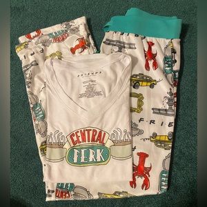 “FRIENDS” Pajamas Set- Size X-Small